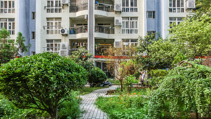 胭脂山花园外景图