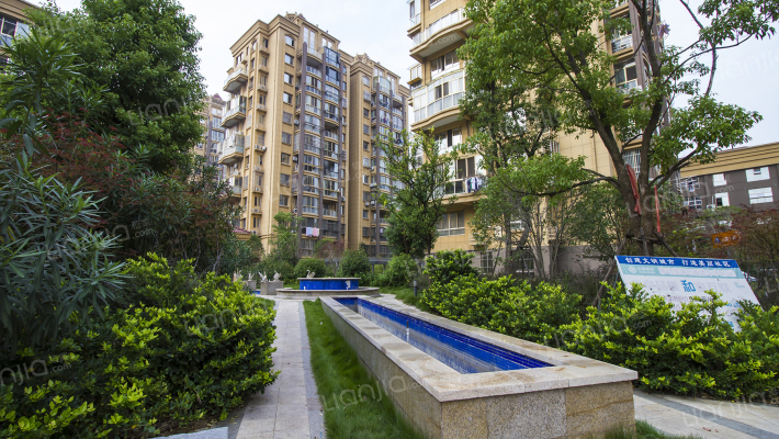 剑桥公馆外景图