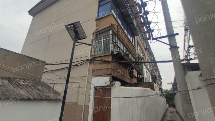 县广电局家属院外景图