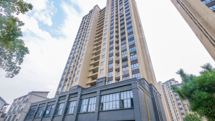 滨江澜泊湾外景图