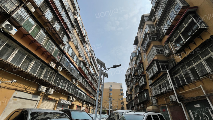 金桥小区外景图