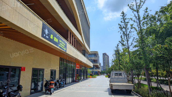 懿境商业广场外景图