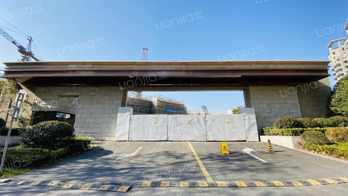 滨江凯旋门外景图