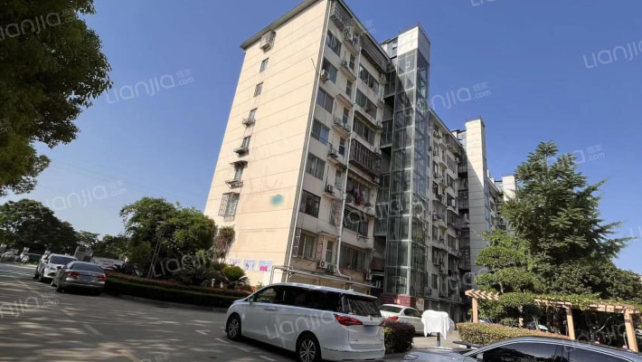 襄城区供电公司家属院外景图