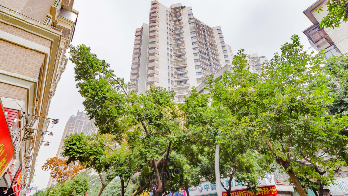 亚洲广场外景图