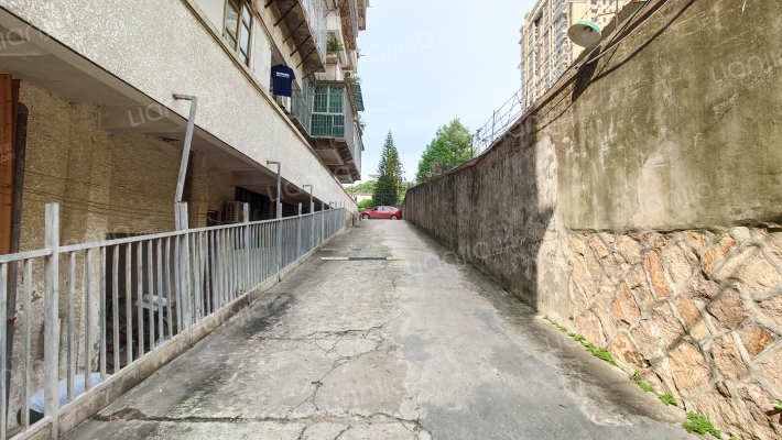 蓝建集团宿舍外景图