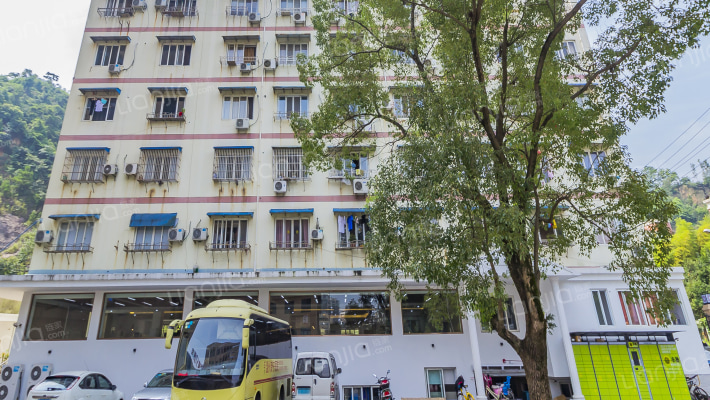 康宁公寓外景图