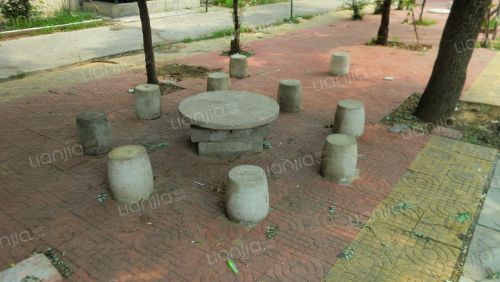 武警十六支队家属院外景图