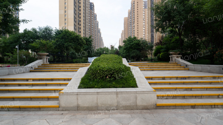 金地翔悦天下外景图