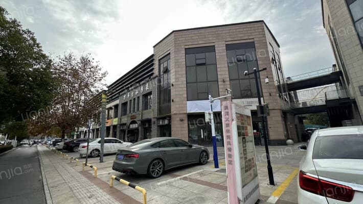 1918街区湖滨道外景图