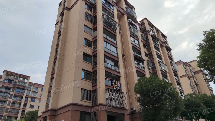 滨湖丽景花园E区外景图