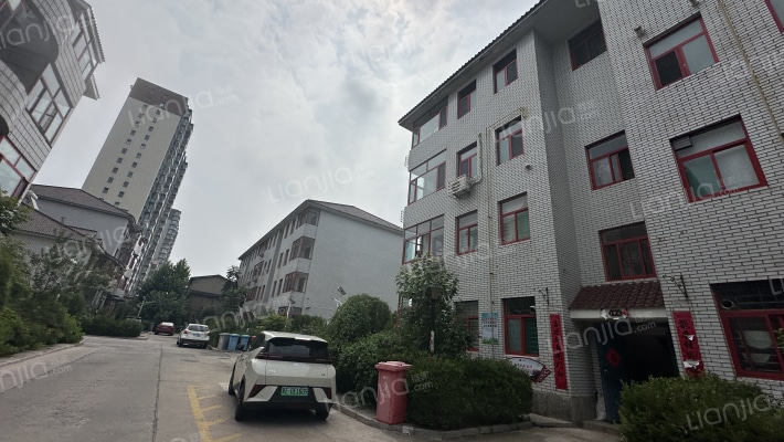 榭怡苑小区外景图