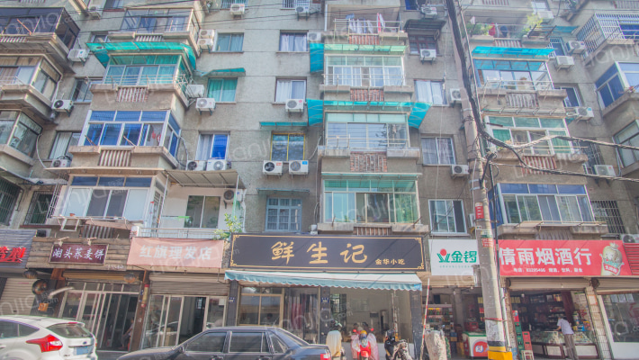 青年路275号外景图