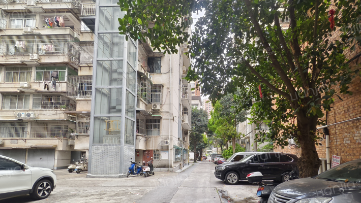 话剧团宿舍外景图