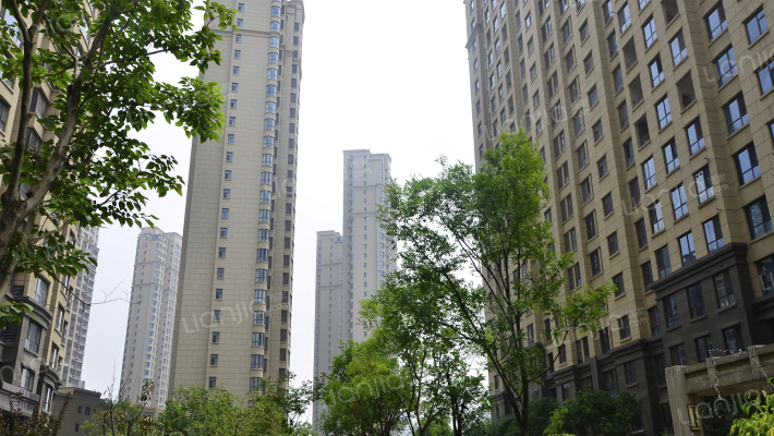 绿地世纪城二期外景图