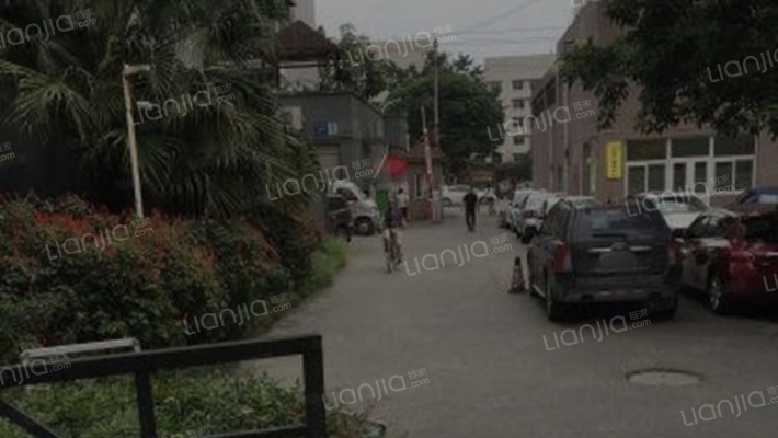 上城花庭外景图