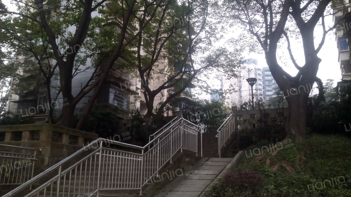 石油怡秀小区外景图