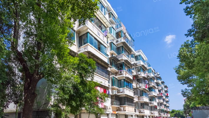 日月家园外景图