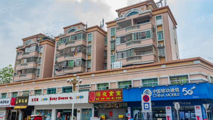 名远商住楼外景图