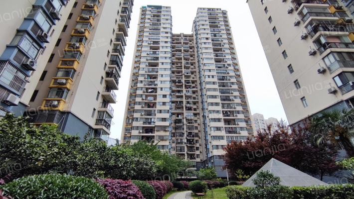 同济宝丰小区外景图