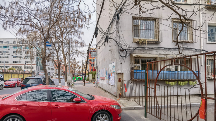 皓月大路1086号外景图