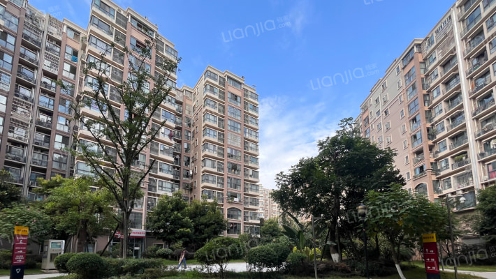 蜀镇领秀湖外景图