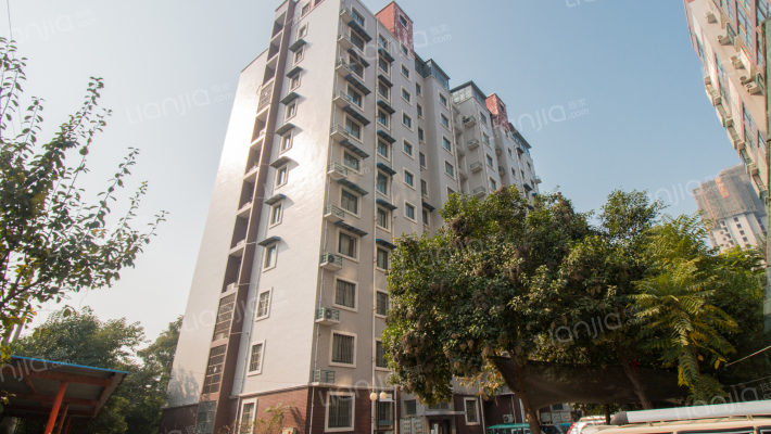 河畔家园外景图