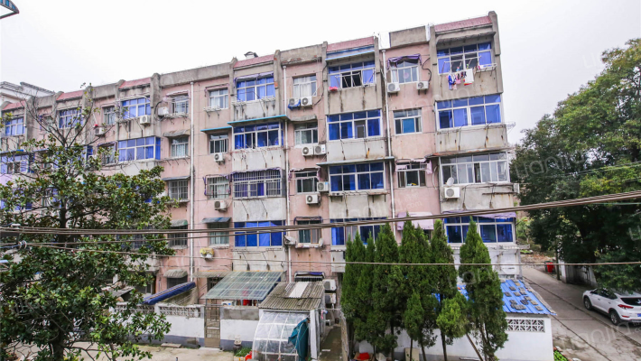 当涂一中宿舍楼外景图