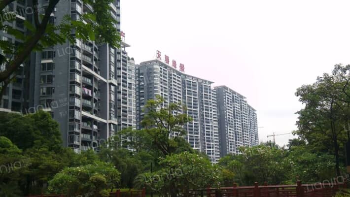 天骄峰景外景图