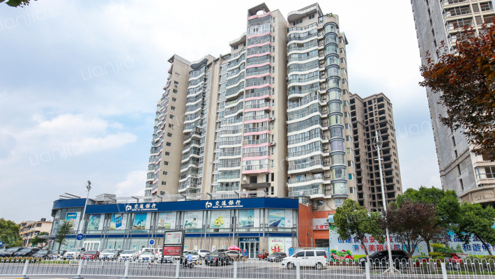 文峰现代公寓外景图