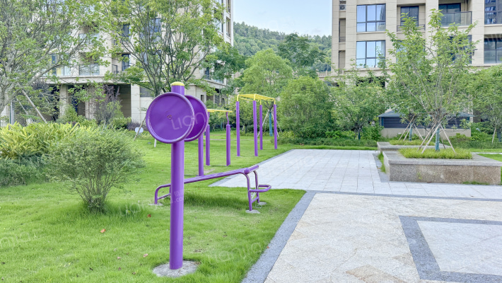 金前华庭外景图