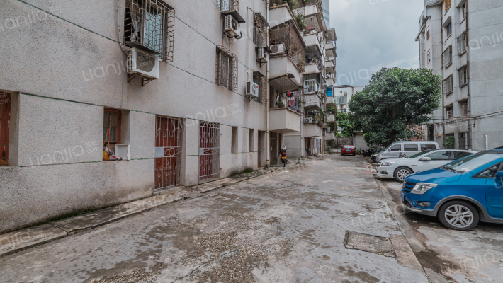 财政局宿舍外景图