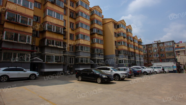 中学街社区外景图