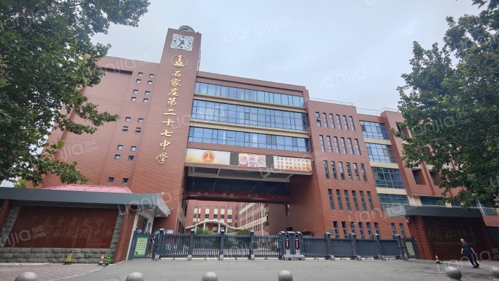 金属小区外景图