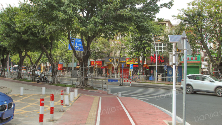 华柏中心市场外景图