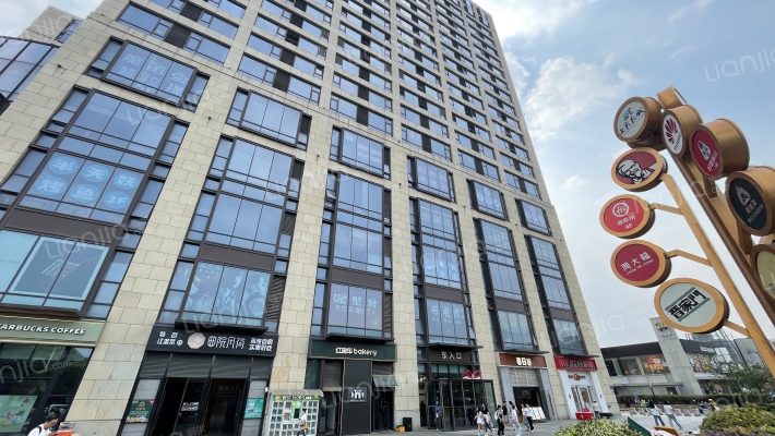 九霄梦天地外景图