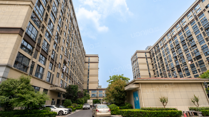 凯信商厦外景图