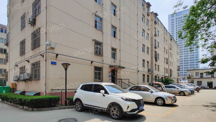 西安富景园小区房价怎么样富景园小区房源户型图小区车位交通地址详情