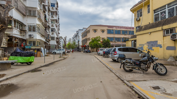 黄山新村西区外景图