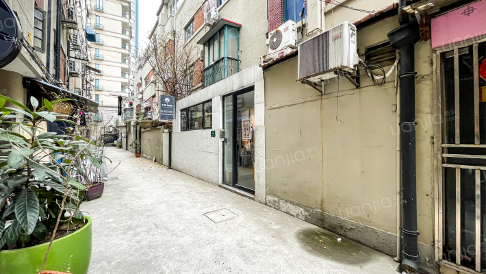 常熟路112弄外景图
