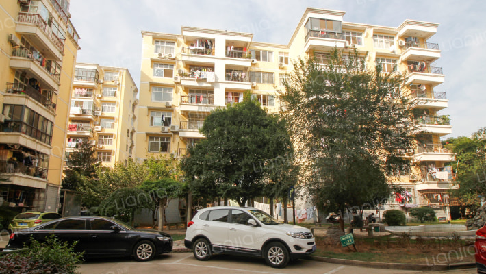 建信小区外景图