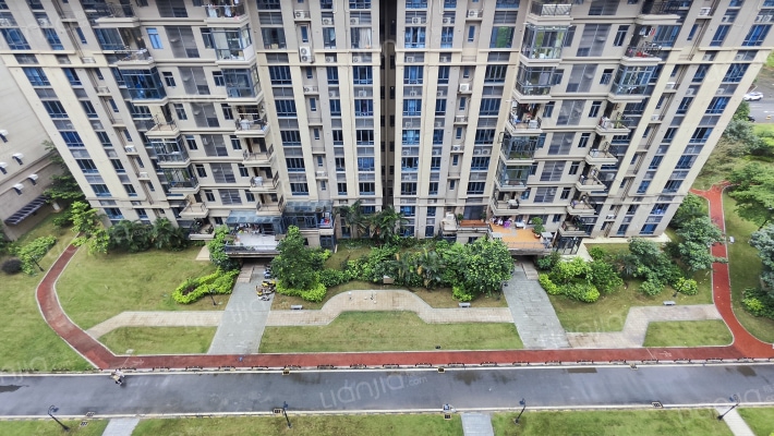 碧桂园豪园挂绿湖外景图