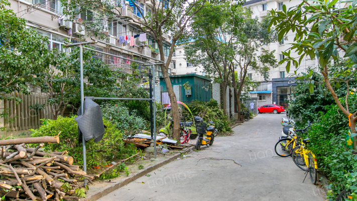 浦东南路2054弄外景图