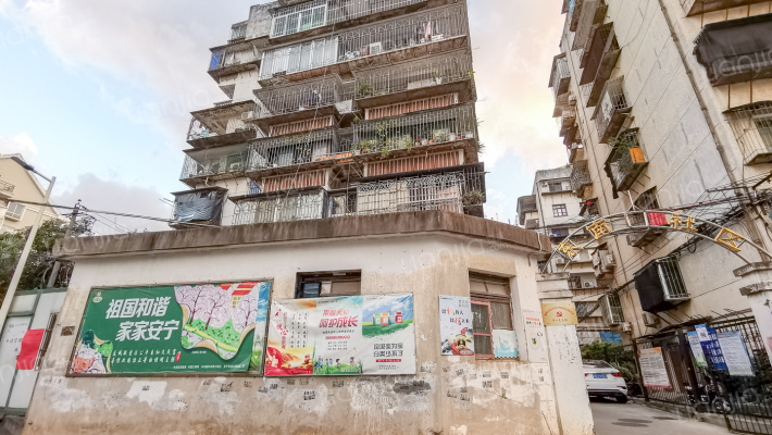 东升小区东山苑外景图