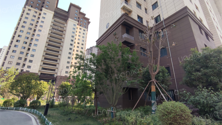 润金花园外景图