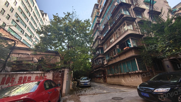 瑞金中路69号外景图