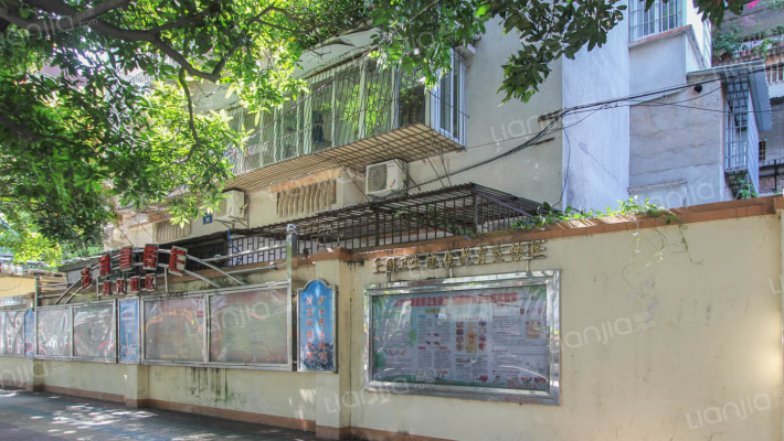 湖光小区外景图