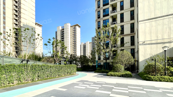 山河九里外景图