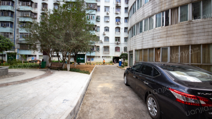 东湖花园一区外景图