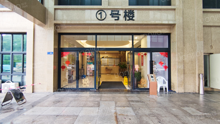 万星广场外景图